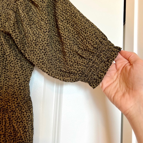 Loft Forest Green Puff Sleeve Peplum Top - Picture 3 of 5